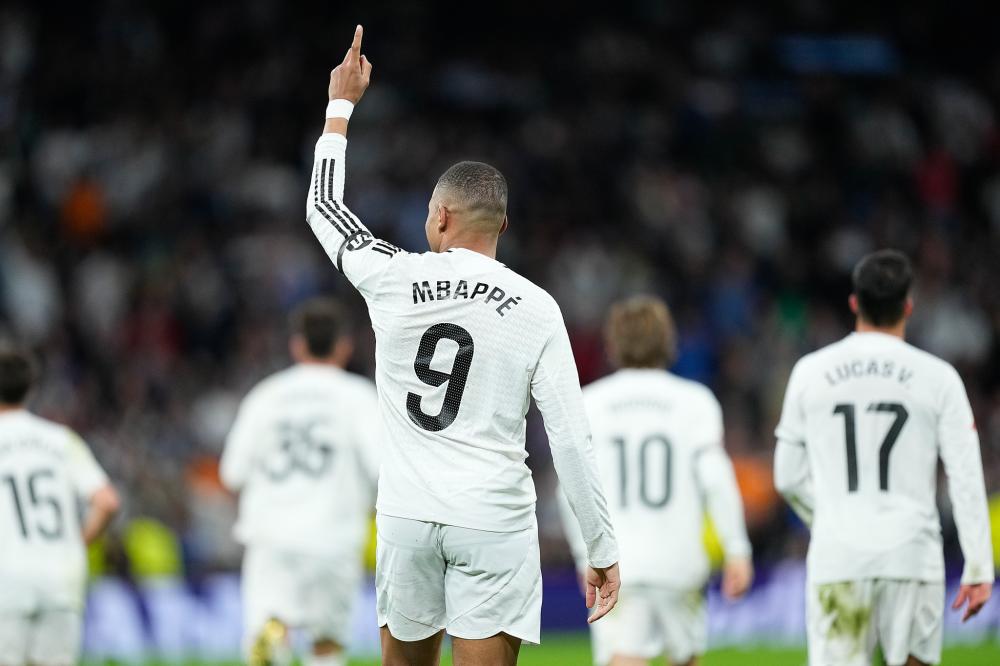 盟皇馬的前 盟皇馬的前